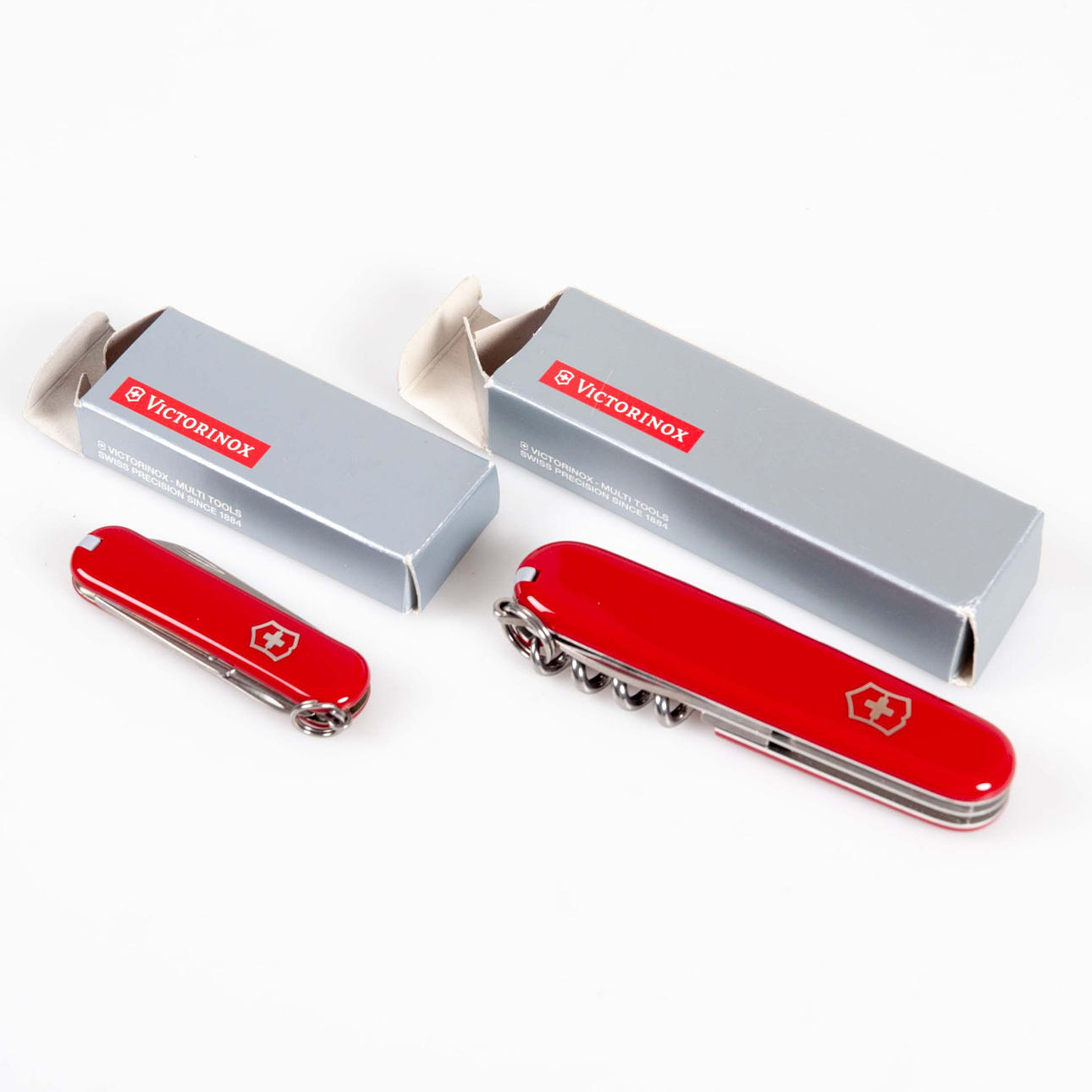 VICTORINOX, 2 classic and climber, new.