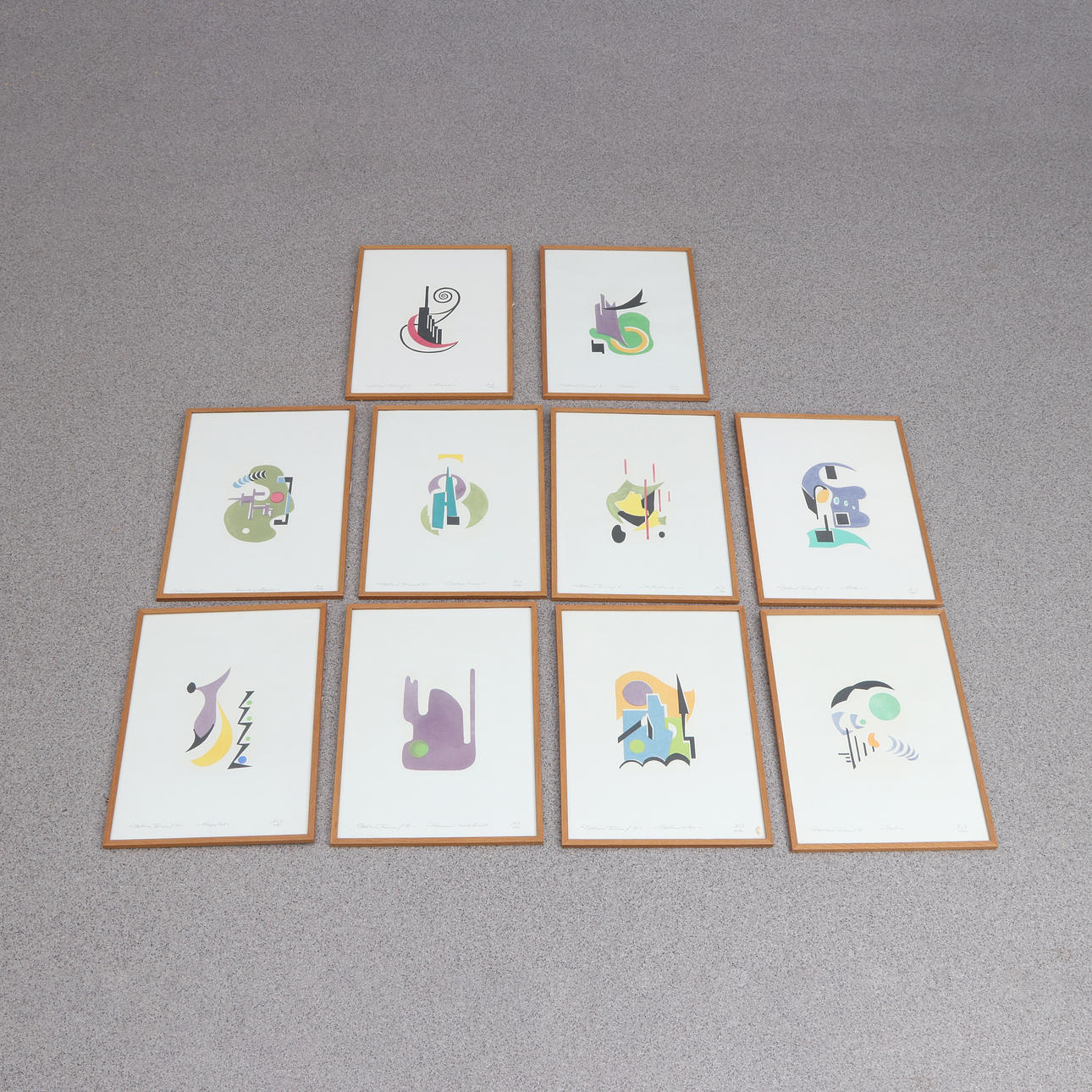 OIDENTIFIERAD DANSK KONSTNÄR. 10 framed graphic sheets. From the folder “Triumph of Death”. Monogram signed B.C.D. and dated 1975. Abstract motifs.