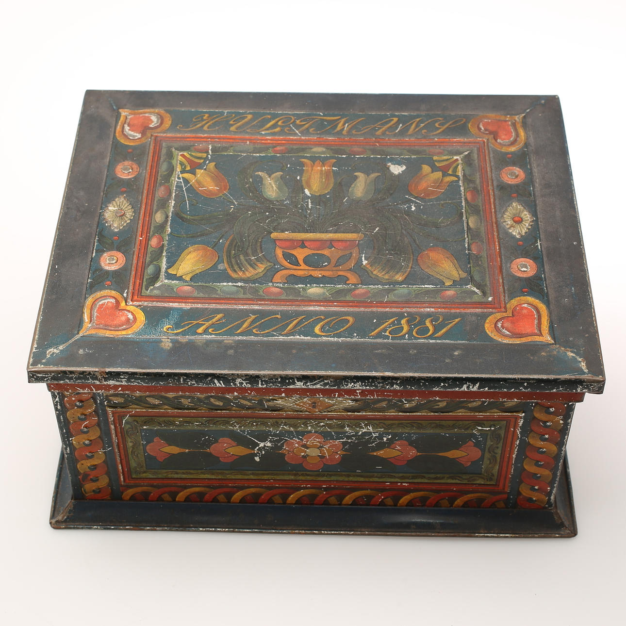 SKRIN, plåt, märkt Anno 1881. Allmogedekor.