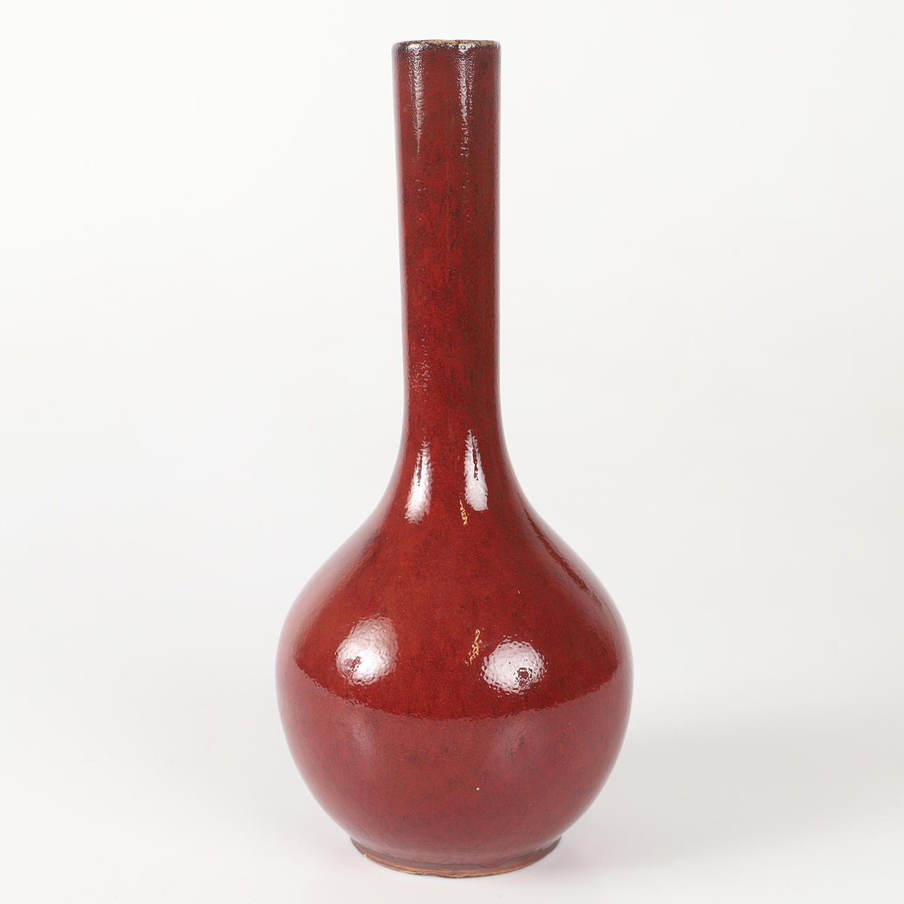 VAS, oxblodsglaserad, Kina, 1900-tal.