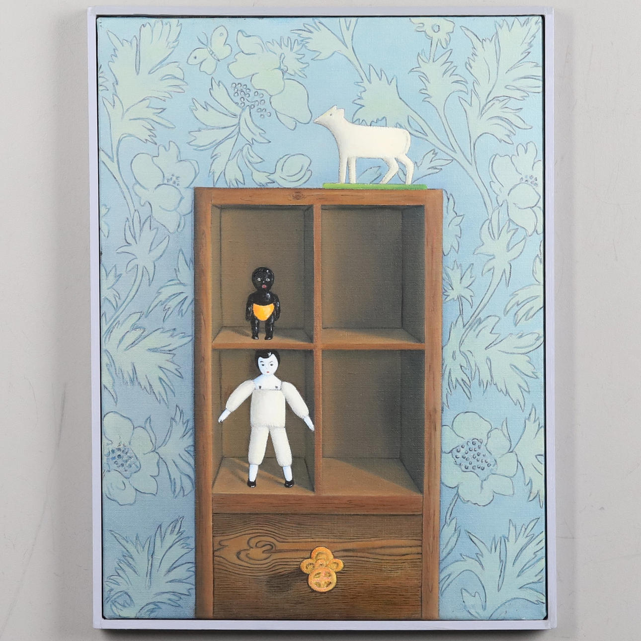 GUNDA ERIKSON. OLJA PÅ DUK, "Tre figuriner i tittskåpet", signerad.