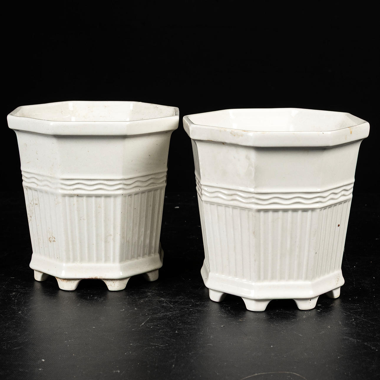 YTTERFODER, ett par, "Waldemarsudde", Prins Eugen, Gustavsberg.