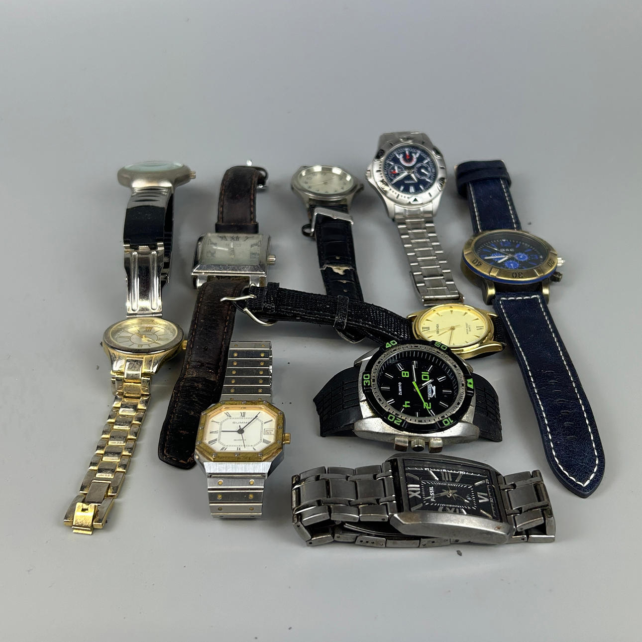 TEN MIXED WATCHES.
