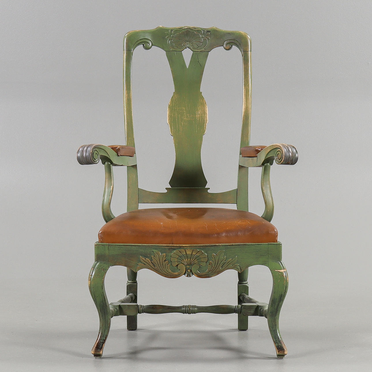 KARMSTOL, senbarockstil, 1900-talets första hälft.