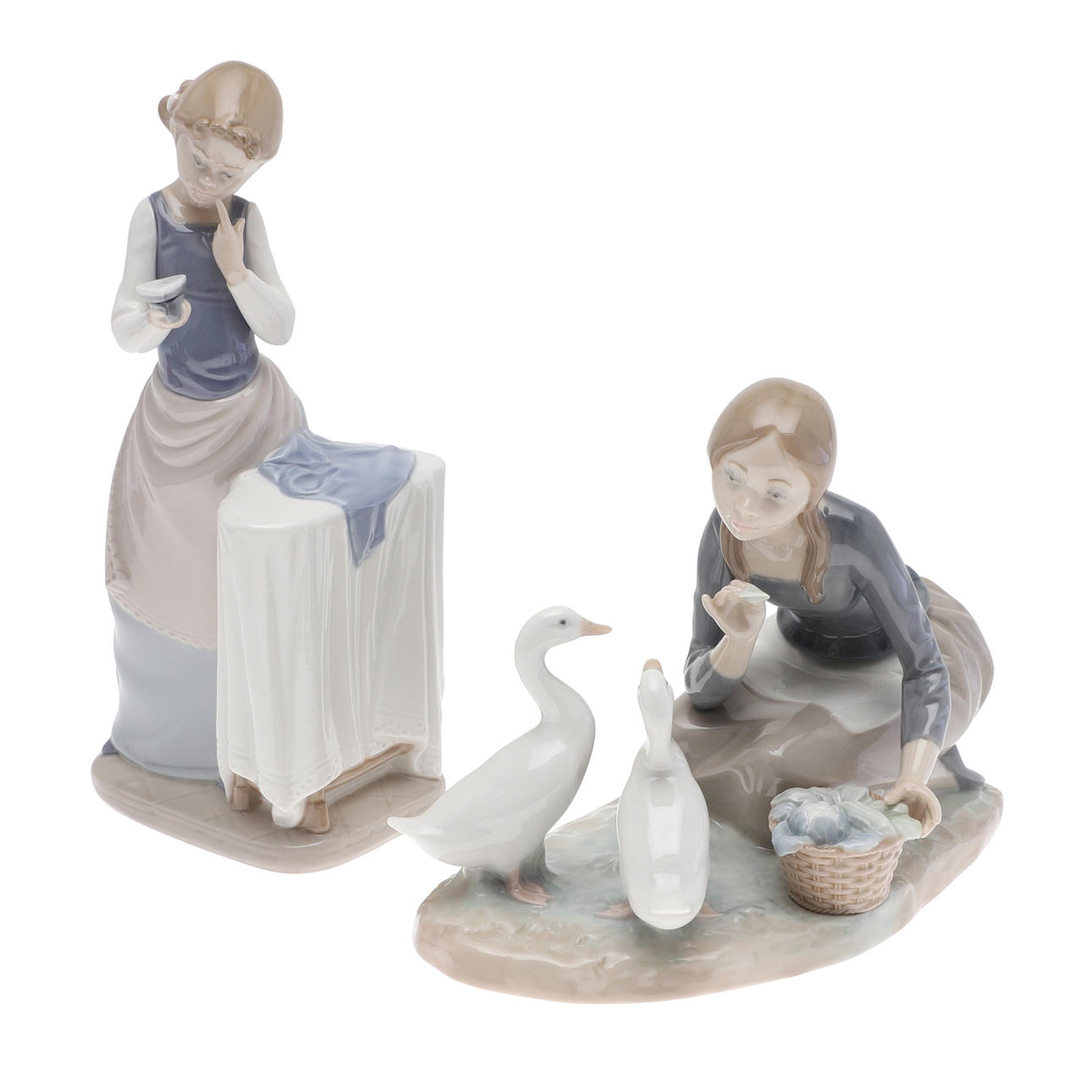 TWO LLADRO CHINA FIGURES.