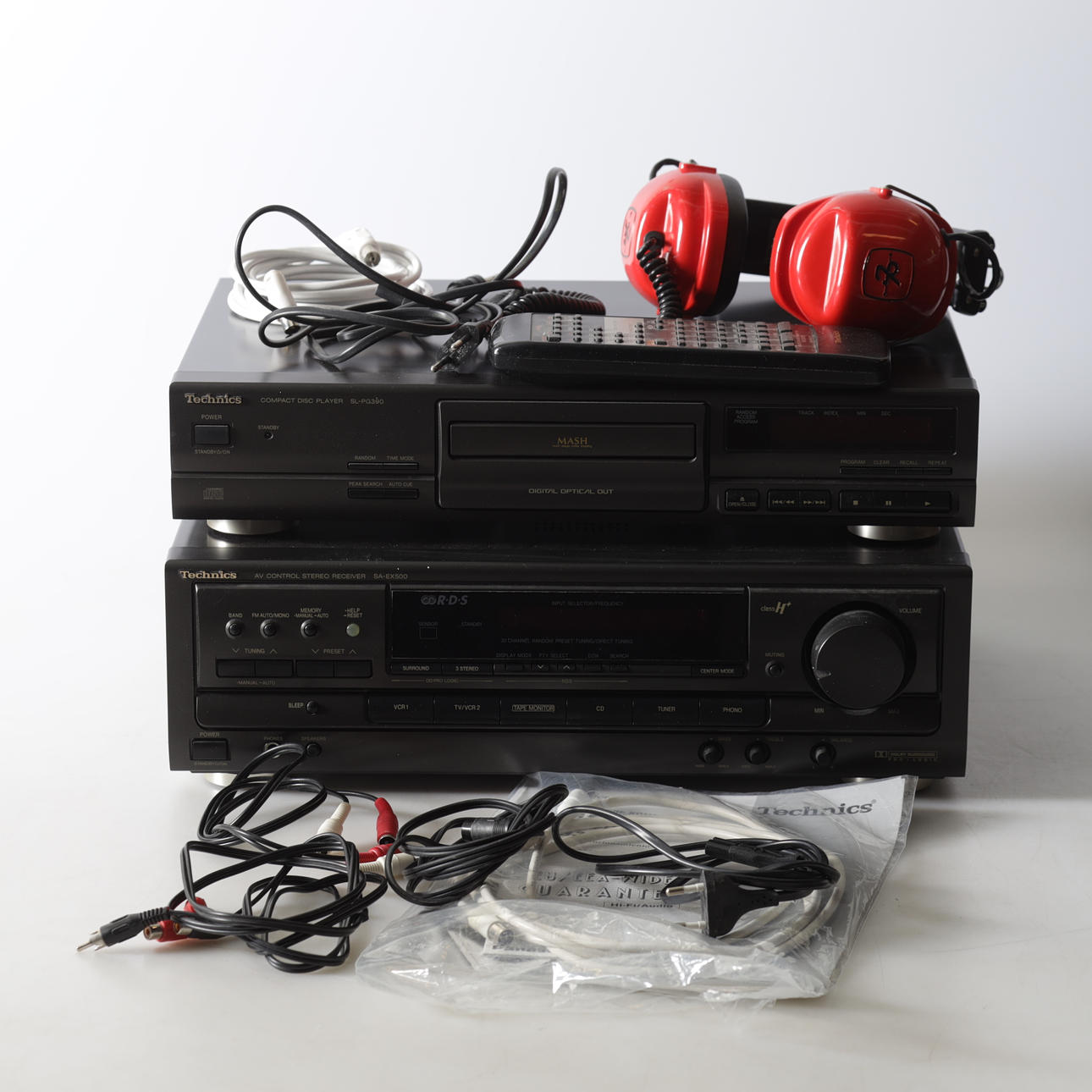 CD-SPELARE, samt receiver, Technics, 1900-tal.
