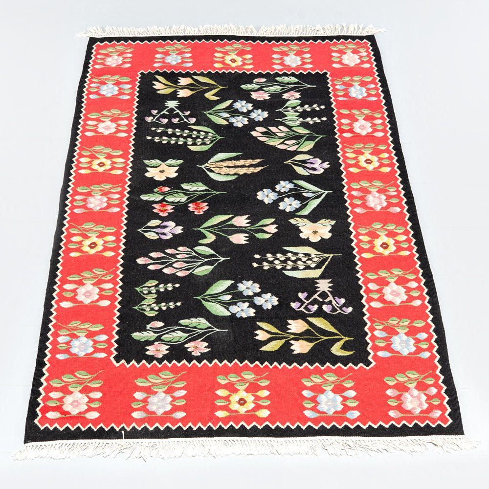 IKEA. Rug, Rölakan 168x123 cm.