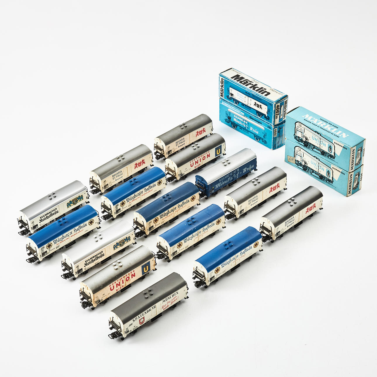 MÄRKLIN, 19 beer trolleys, H0.