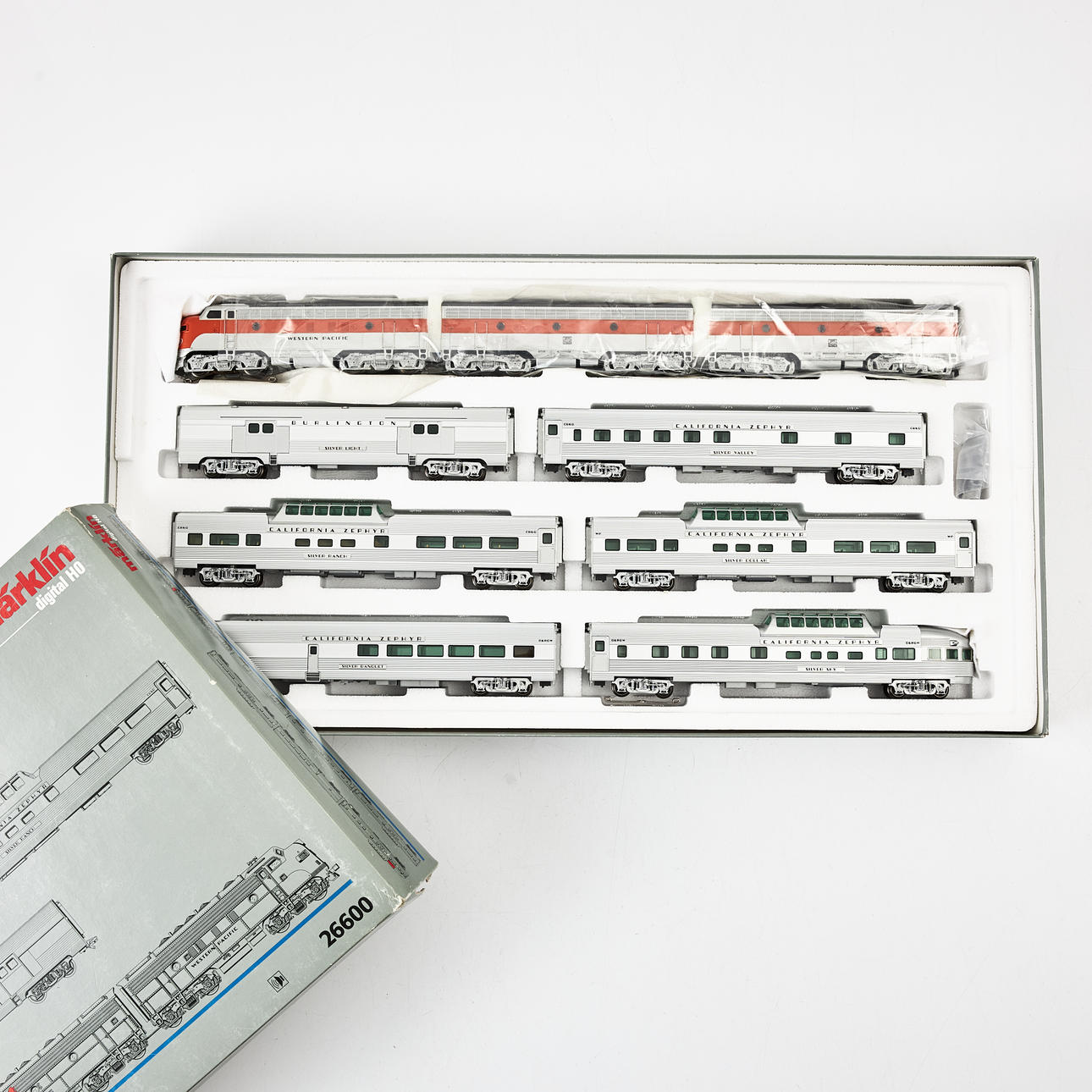 MÄRKLIN, 26600, “California Zephyr”, train set, H0.