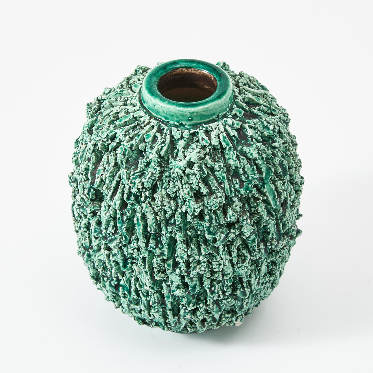 GUNNAR NYLUND. A stoneware vase, Rörstrand.