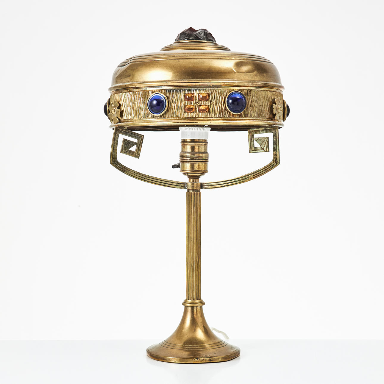 BORDSLAMPA, jugend, 1900-talets början.