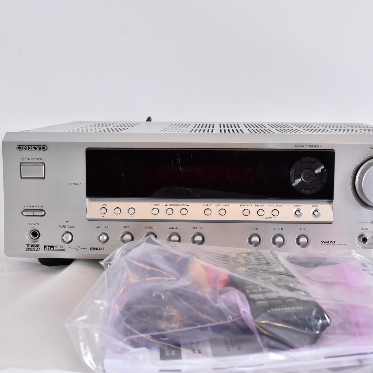 ONKYO TX-SR503E AV Receiver with RC-826DV.