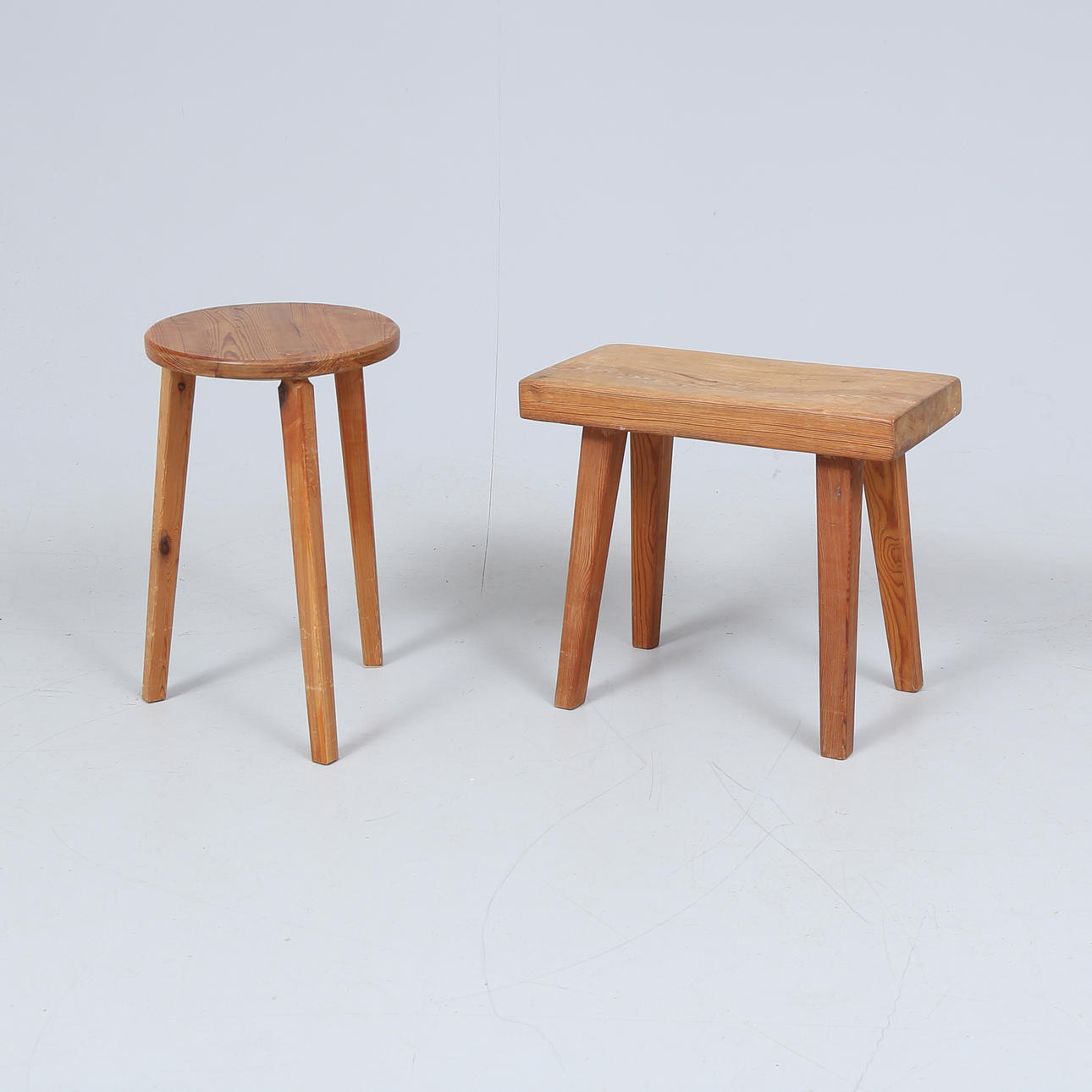 PALLAR, 2 st, furu, 1900-tal.