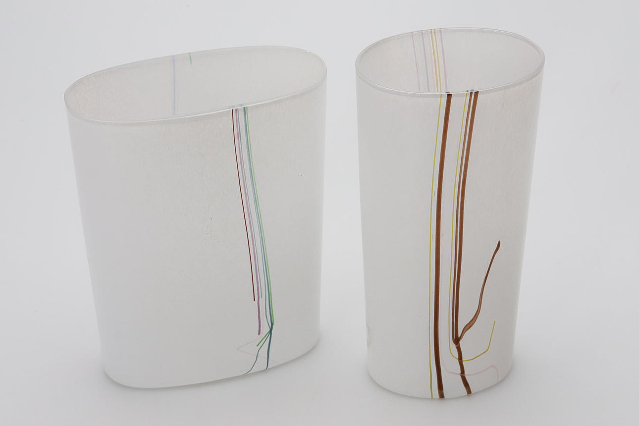 BERTIL VALLIEN, vaser, glas, "Rainbow", 2 st.
