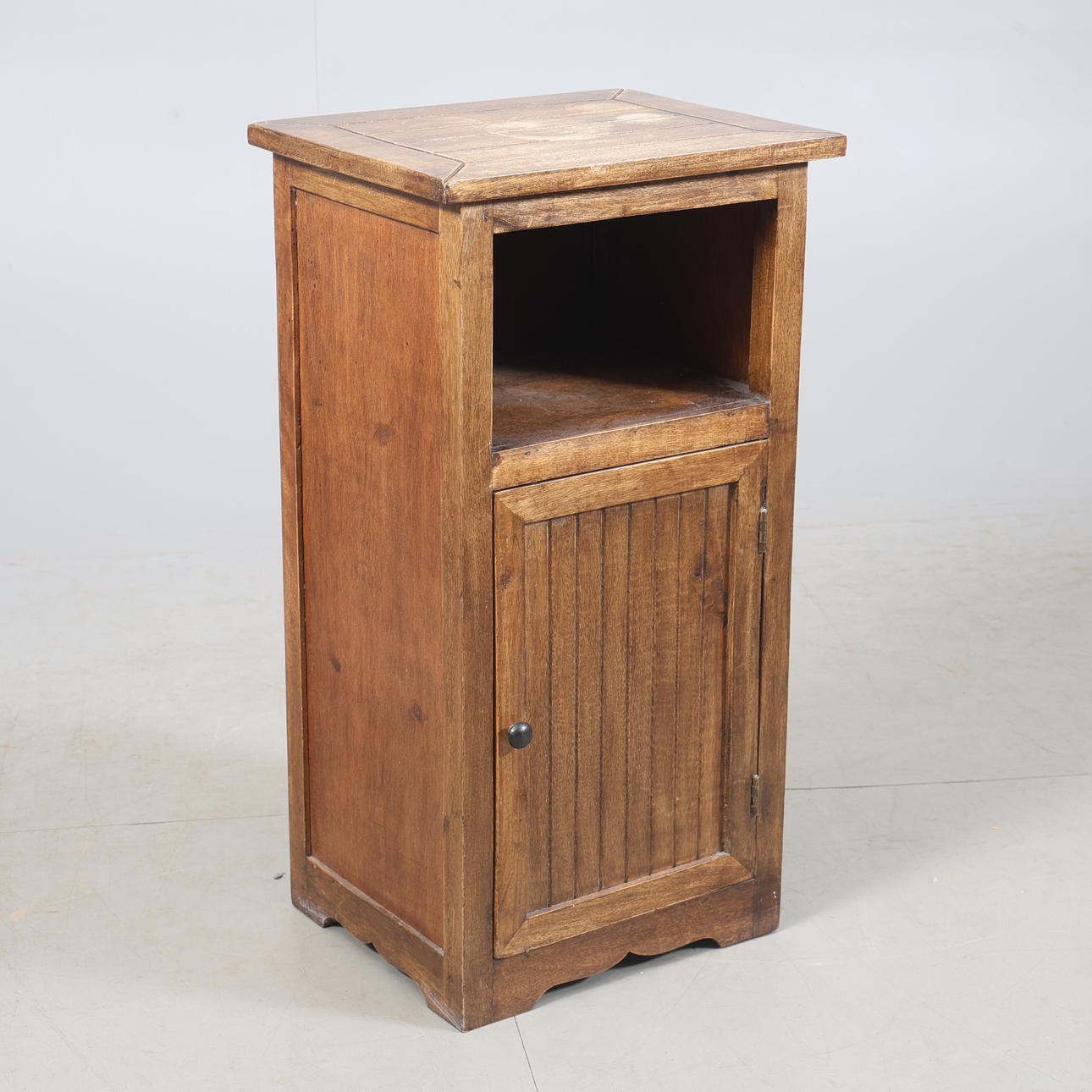 Side table, contemporary.