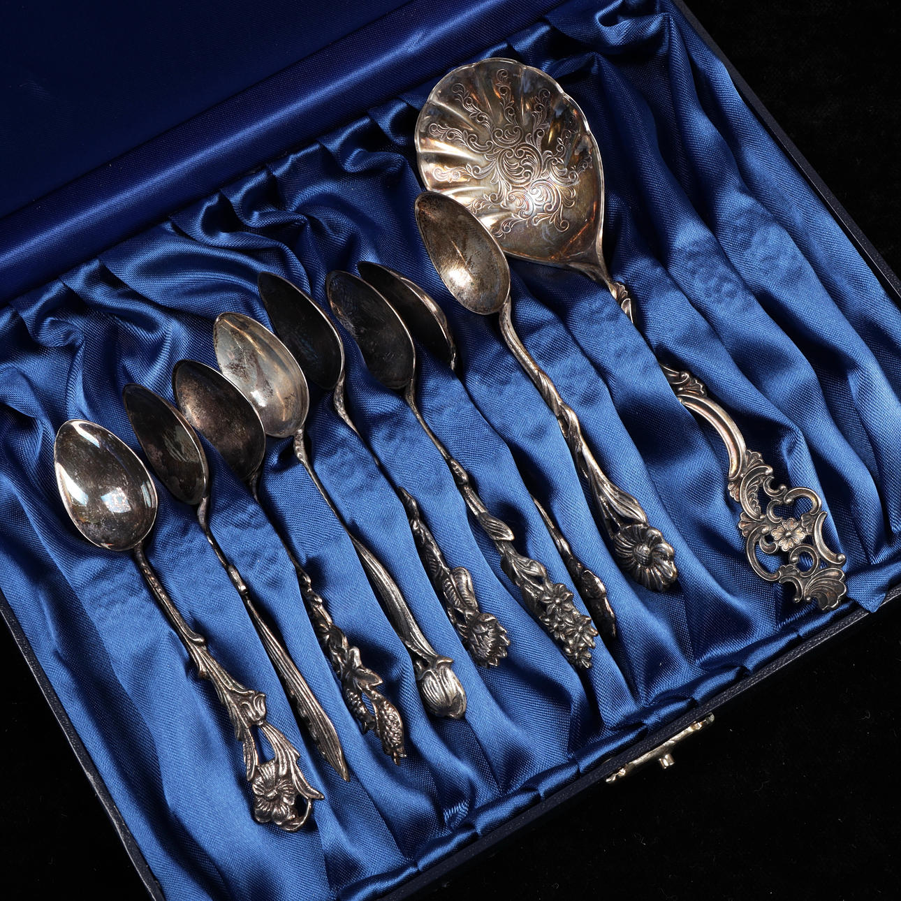 COFFEE SPOONS, 9 pcs, silver, total weight 92 grams.
