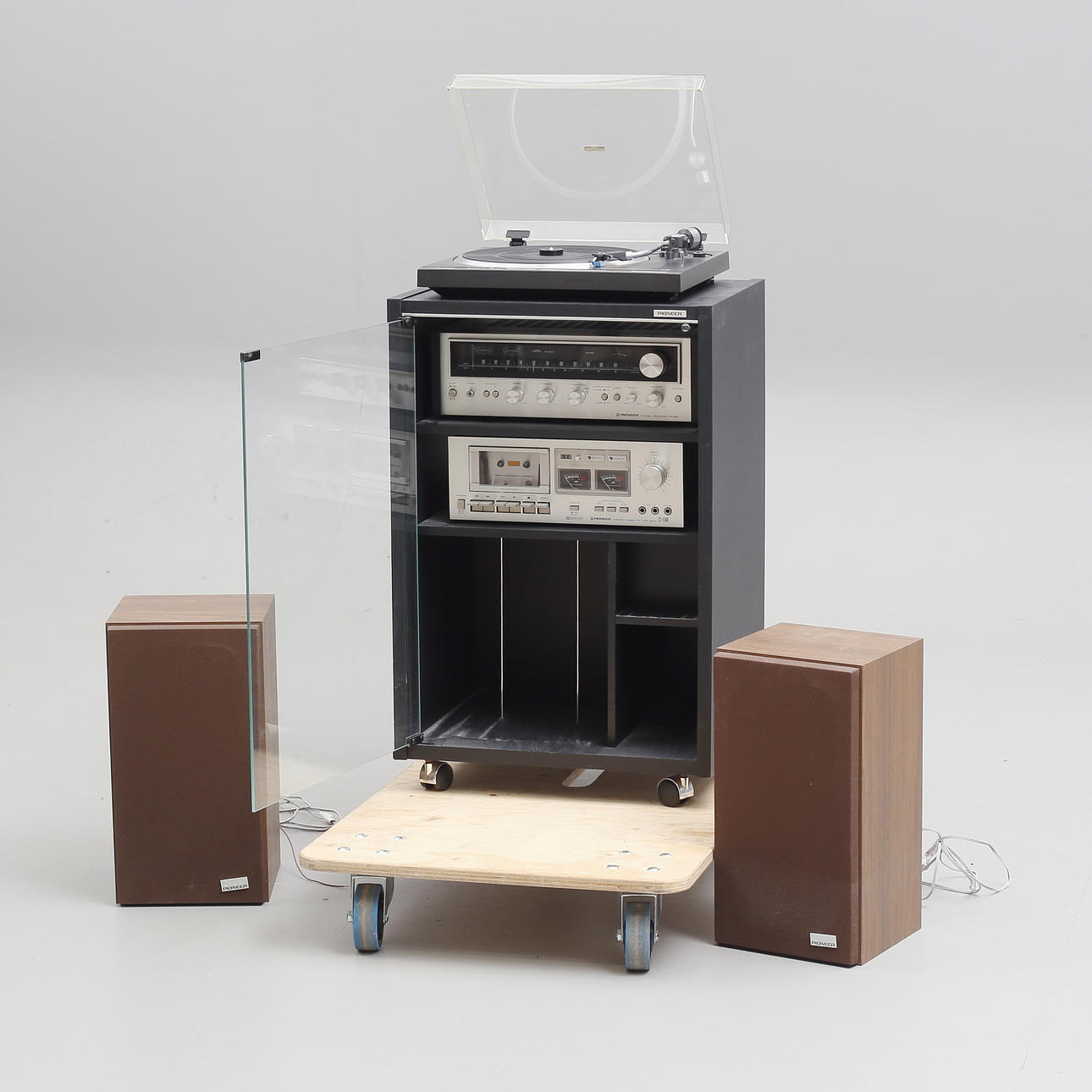 5-piece stereo system, Pioneer.