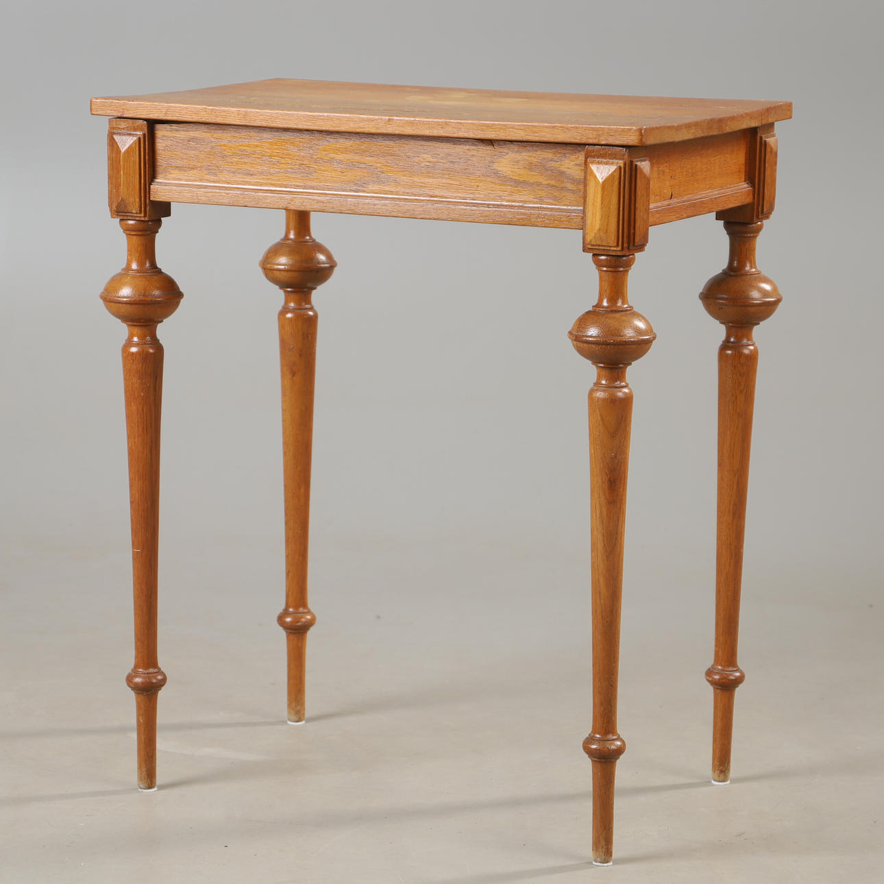 BORD, ek, nyrenässans.