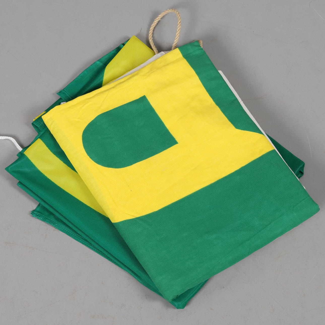 BP FLAGGOR, 2 st, textil.