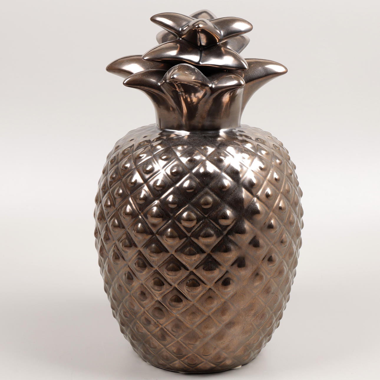 SKULPTUR, ananas, bemålat glas, 2000-tal.