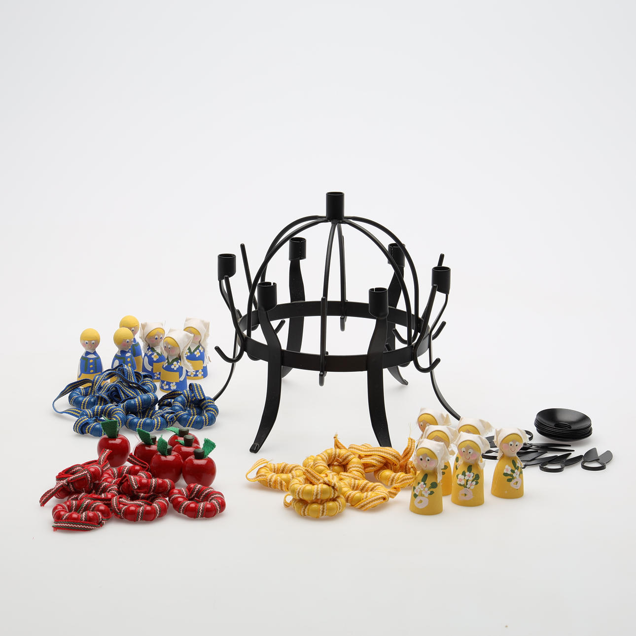 TOARPSKRONA, forging with accessories.