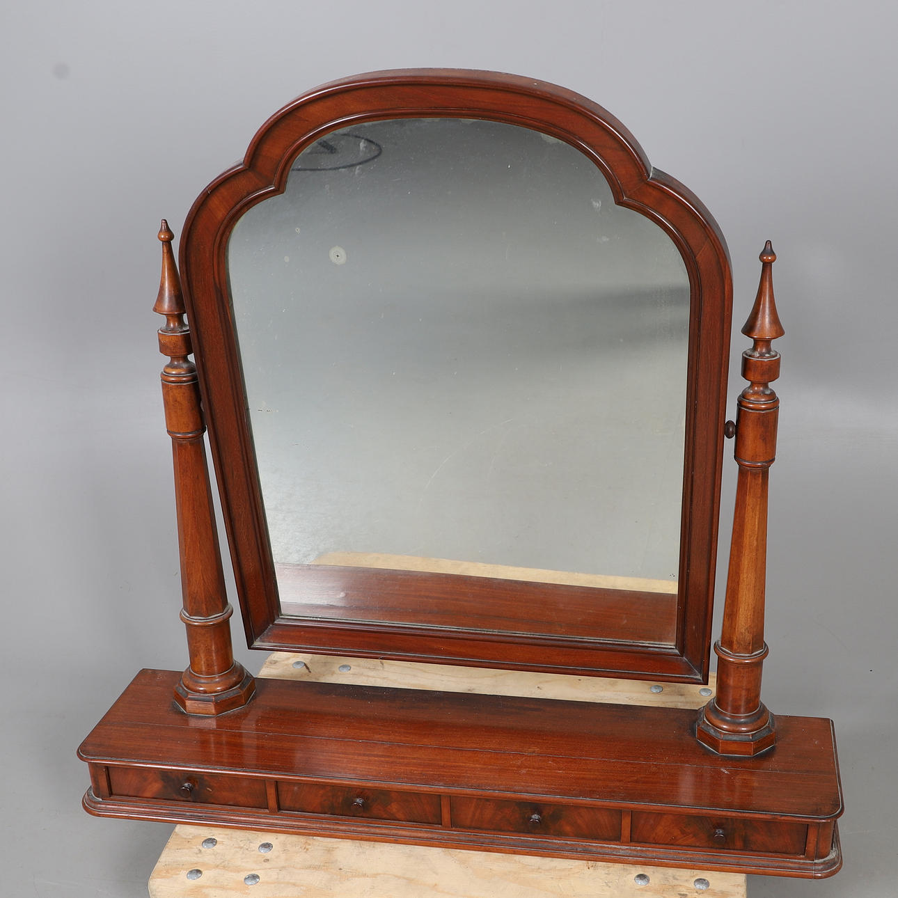 A LARGE VICTORIAN TABLE TOP SWING MIRROR.