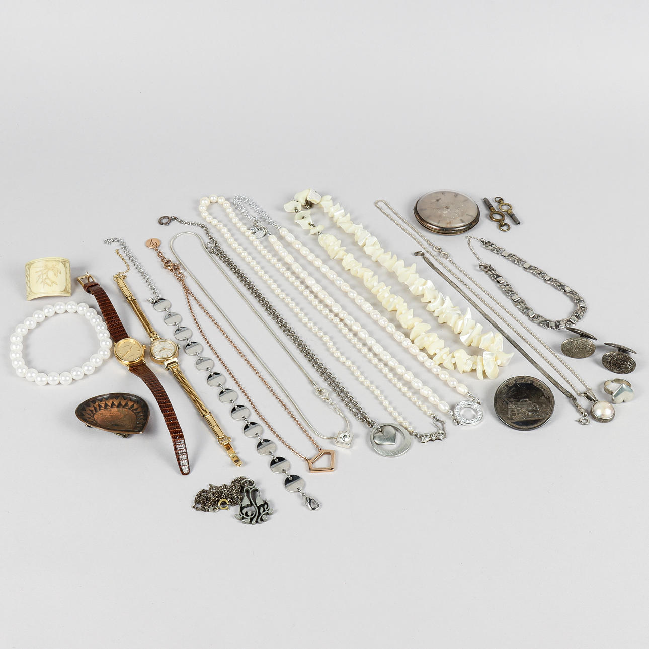 JEWELLERY, silver and bijouterie.