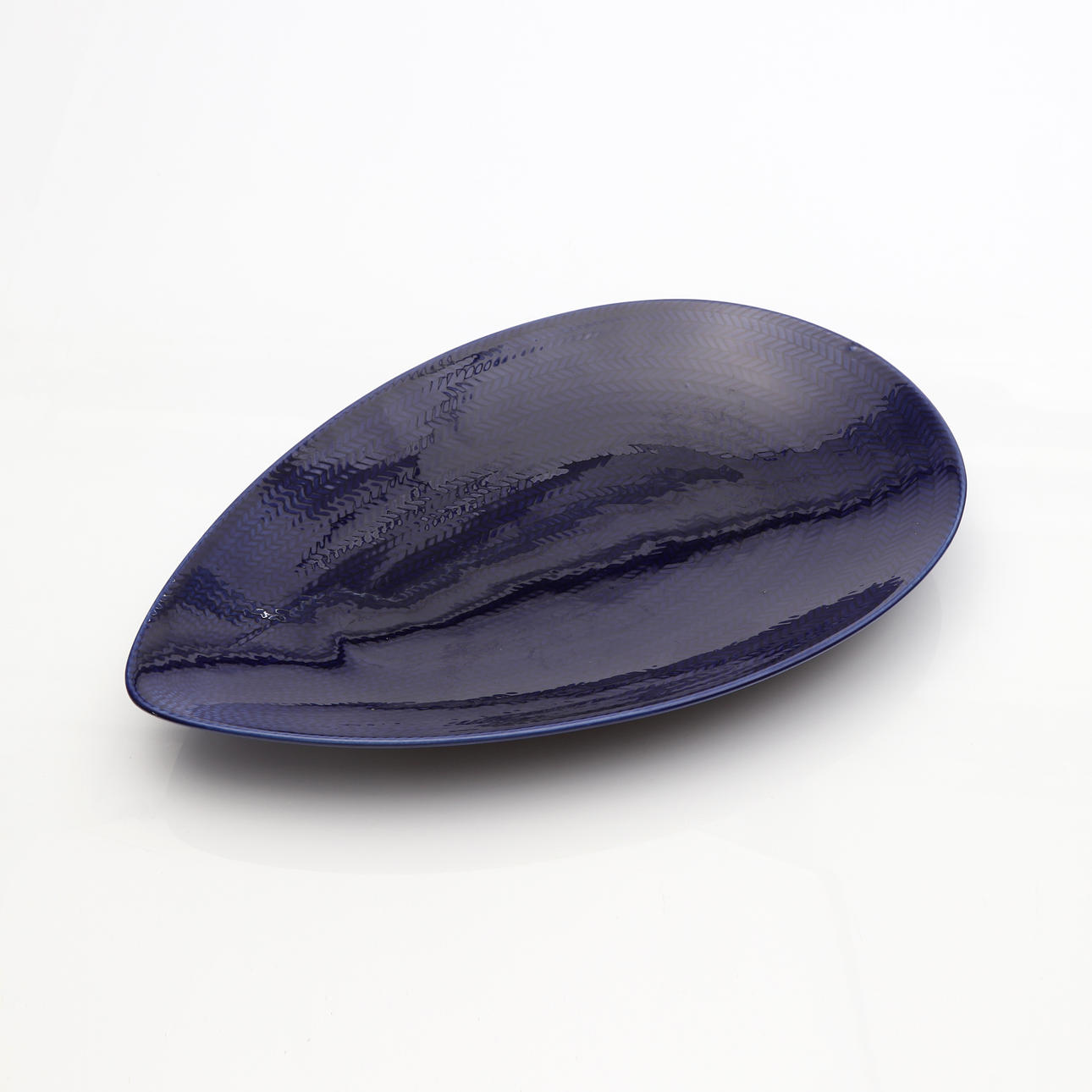 HERTHA BENGTSON. SERVING PLATTER. Flintware. “Blue Fire”. Rörstrand.