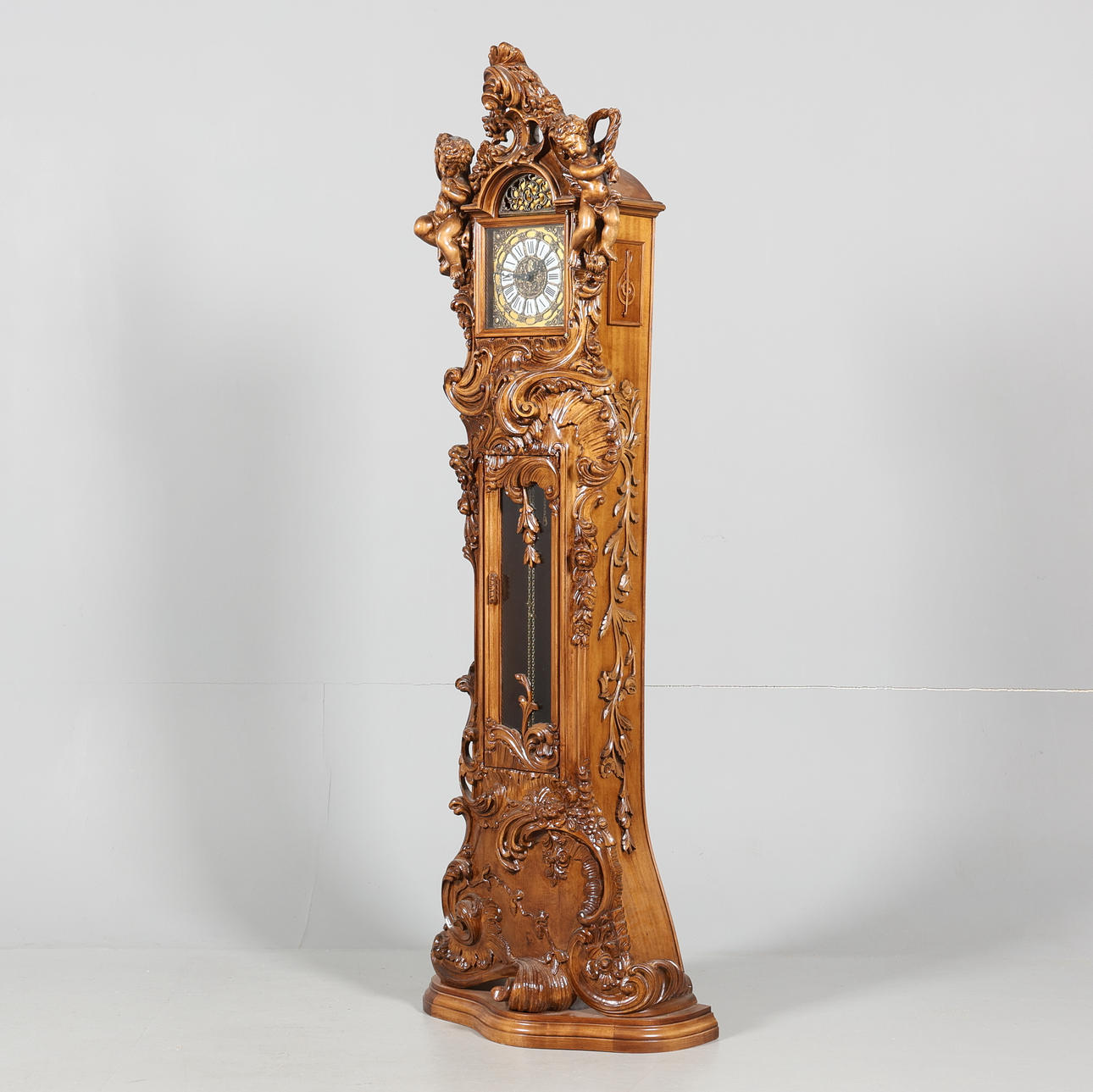 FLOOR, Utsirat, putti.