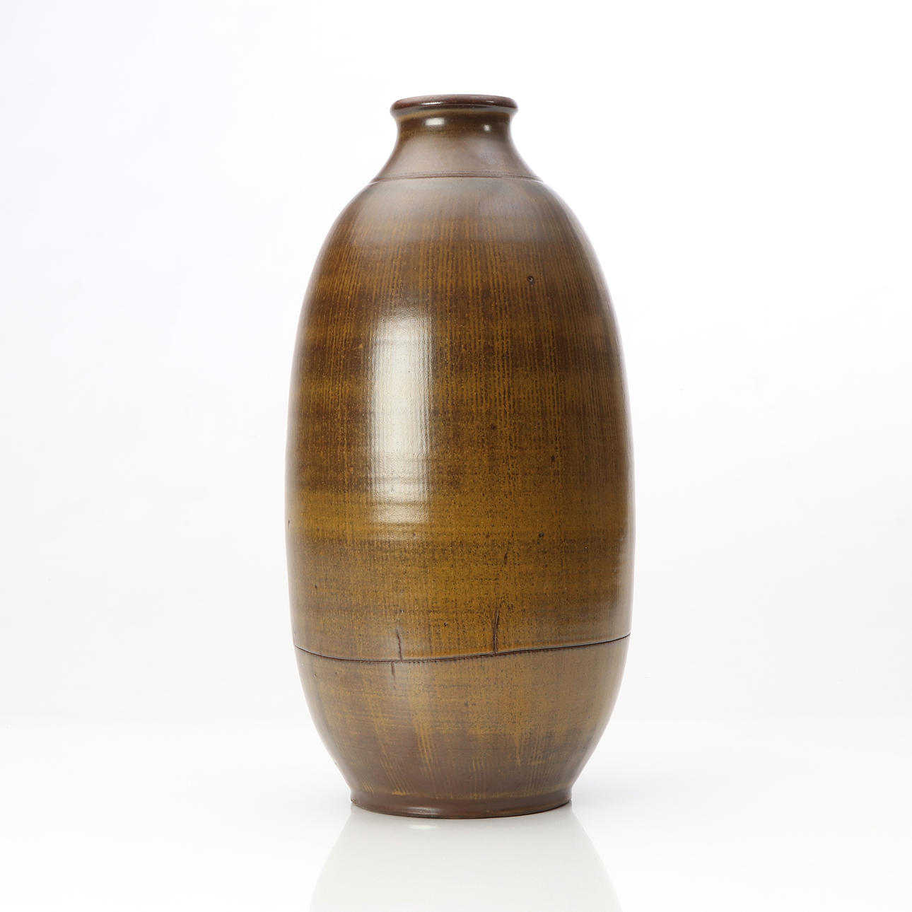ARTHUR W ANDERSSON. FLOOR VASE. Salt-glazed stoneware. Wallåkra, signed underneath.
