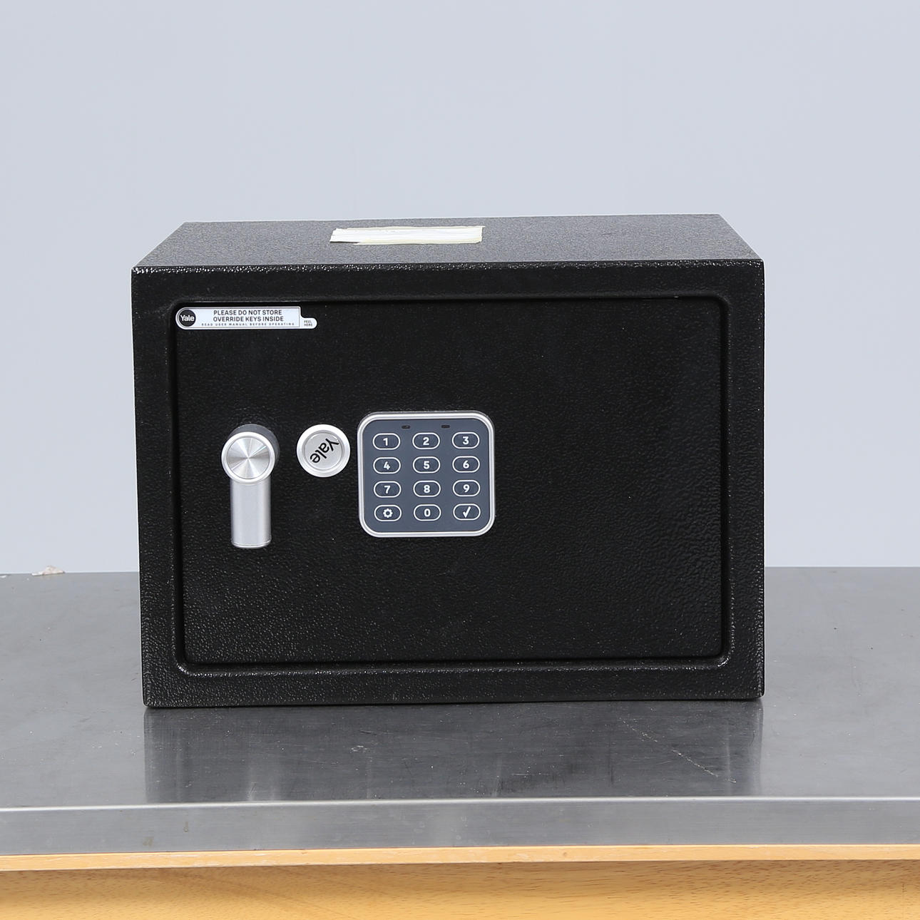 Safety deposit box, sheet metal.