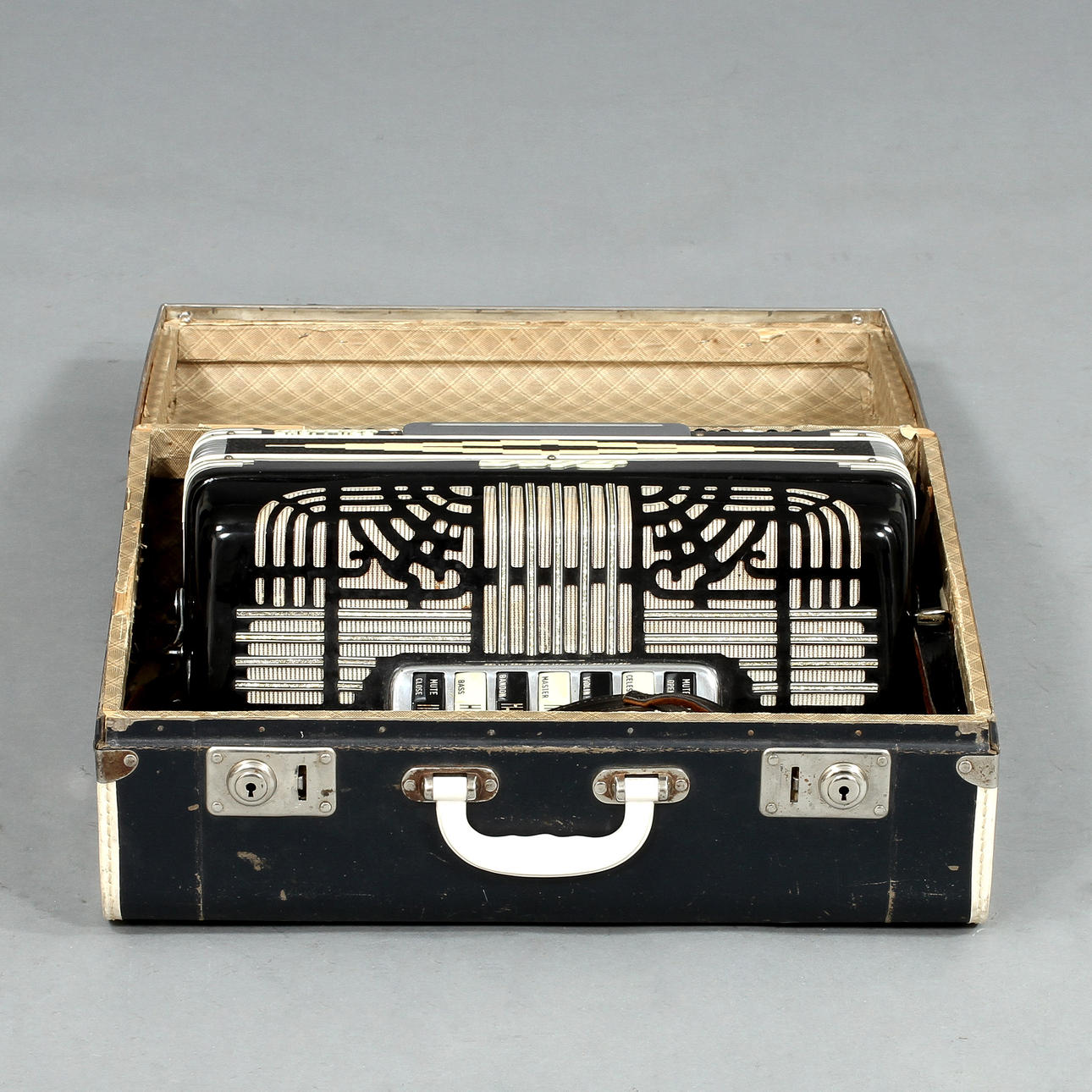 DRAGSPEL, Dise, Italien, 1900-talets mitt.