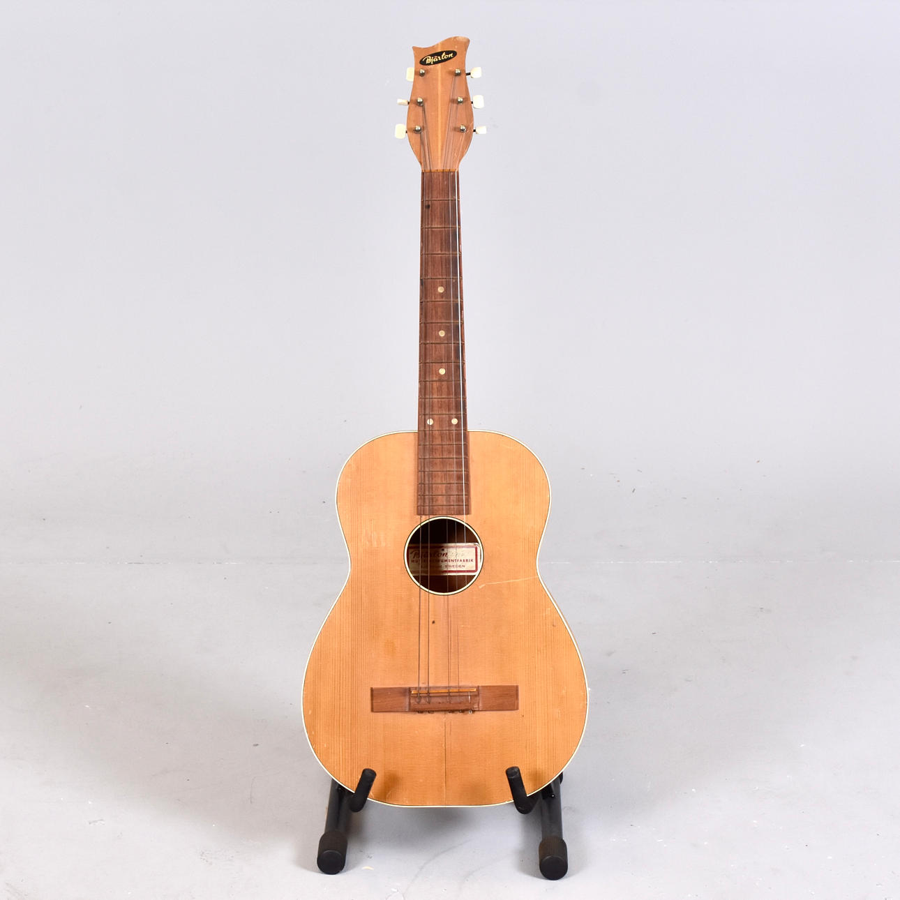 GITARR, Bjärton Stål, Bjärnum, Sverige.