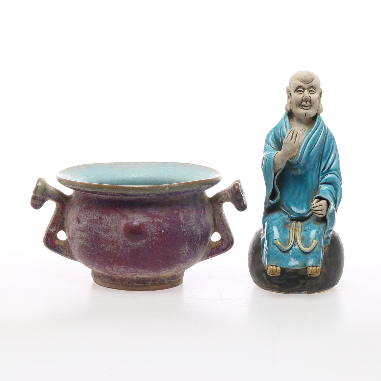 RÖKELSEKAR, 2 st., FIGURIN, keramik och soapstone, Kina.