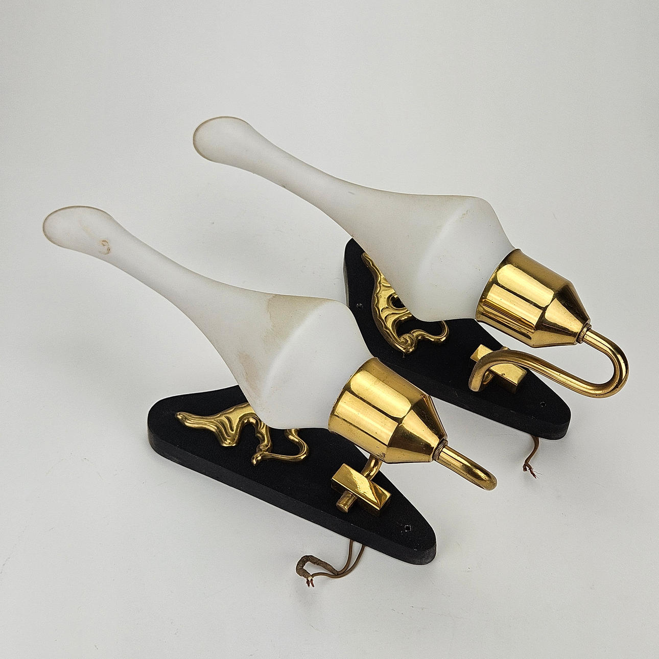 VÄGGLAMPOR, ett par, 1950-tal.