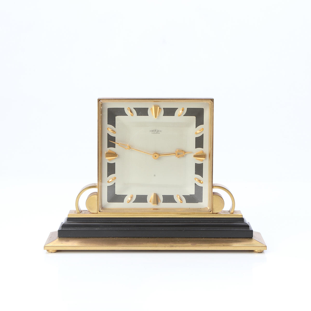 ANGELUS CARILLON, TABLE CLOCK. Brass. With sling function for hour and half hour. Second half of the 20th century.