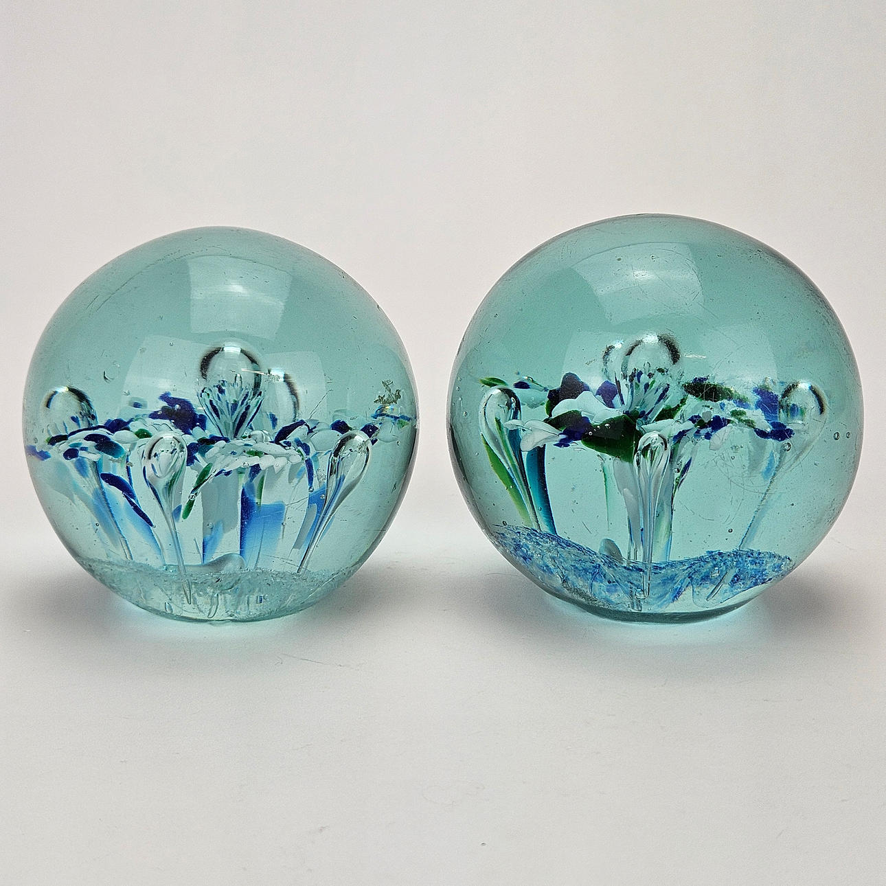 Two glass letterpresses, 20th century.