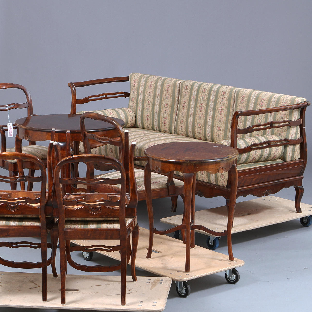 SALONGSMÖBEL, 9 delar, 1900-tal.