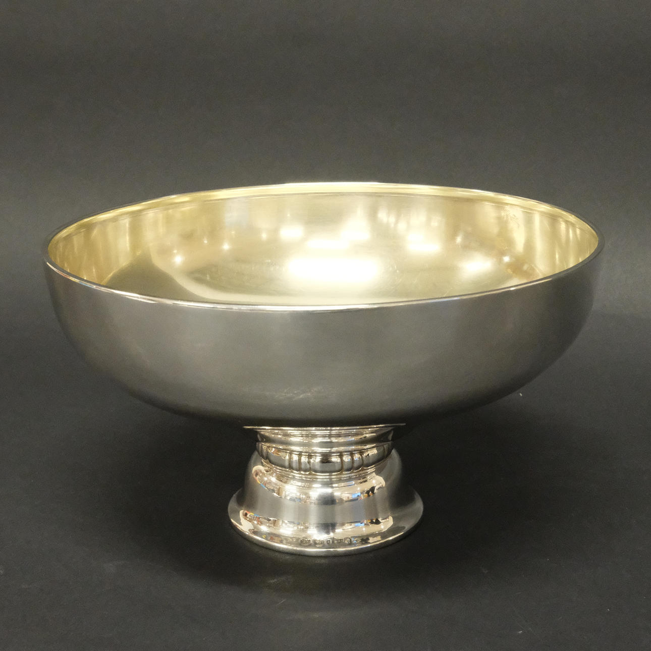 BOWL ON FOOT, SILVER.