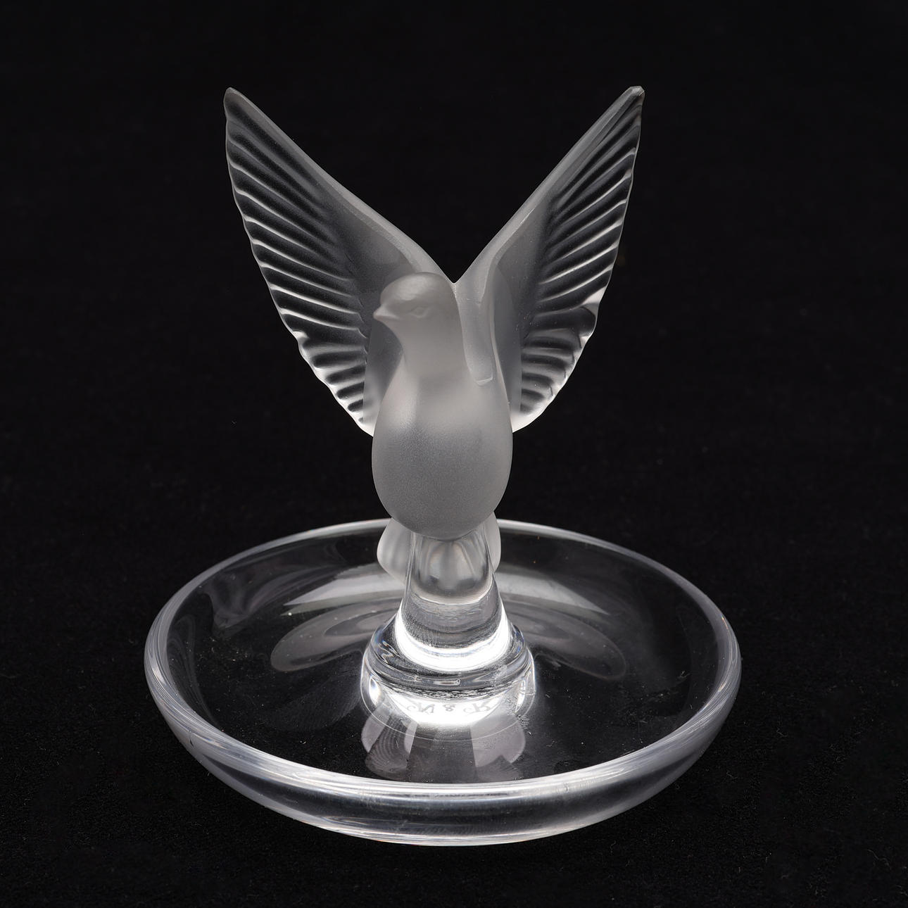 RINGFAT, GLAS, LALIQUE.