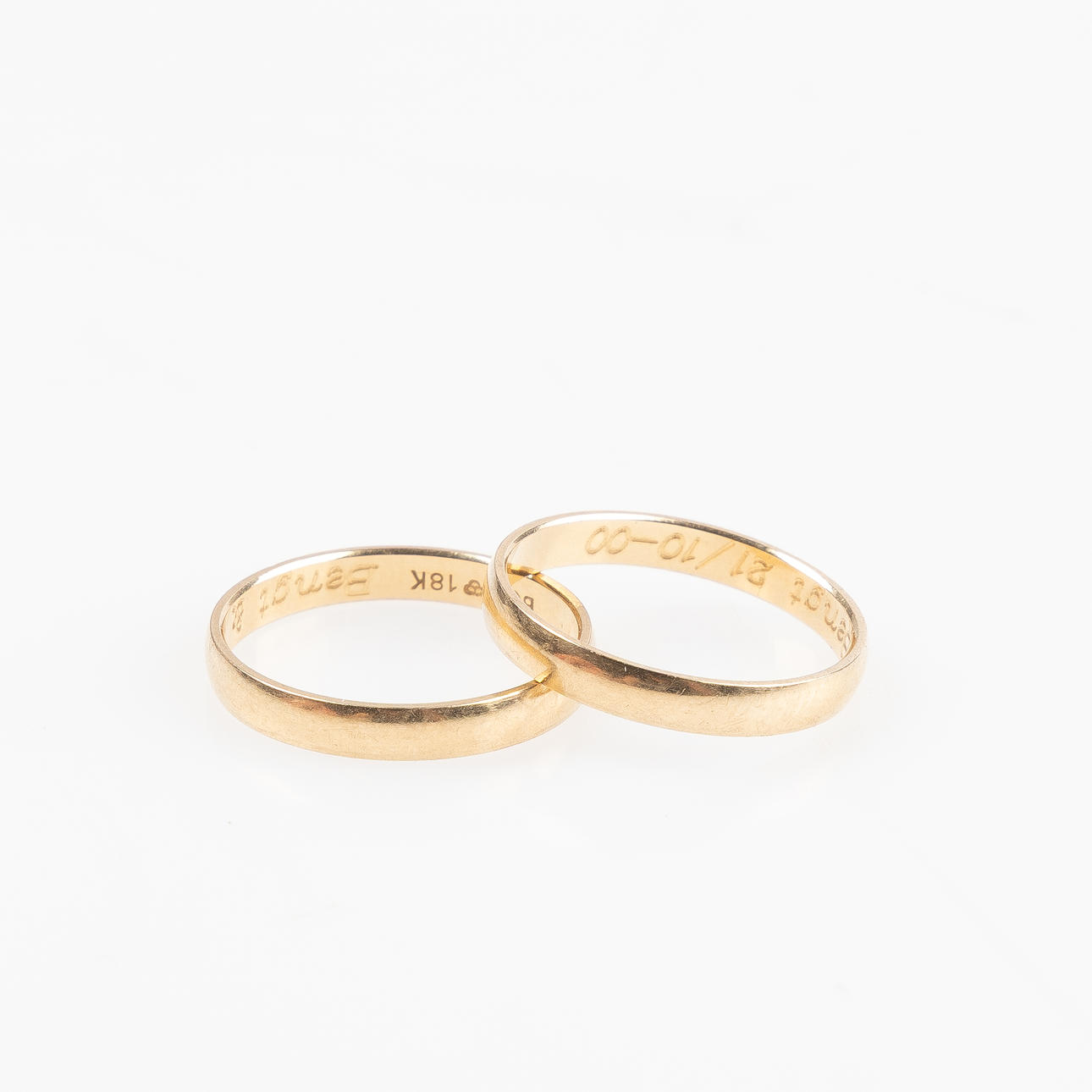 RINGS, a pair, 18K gold.