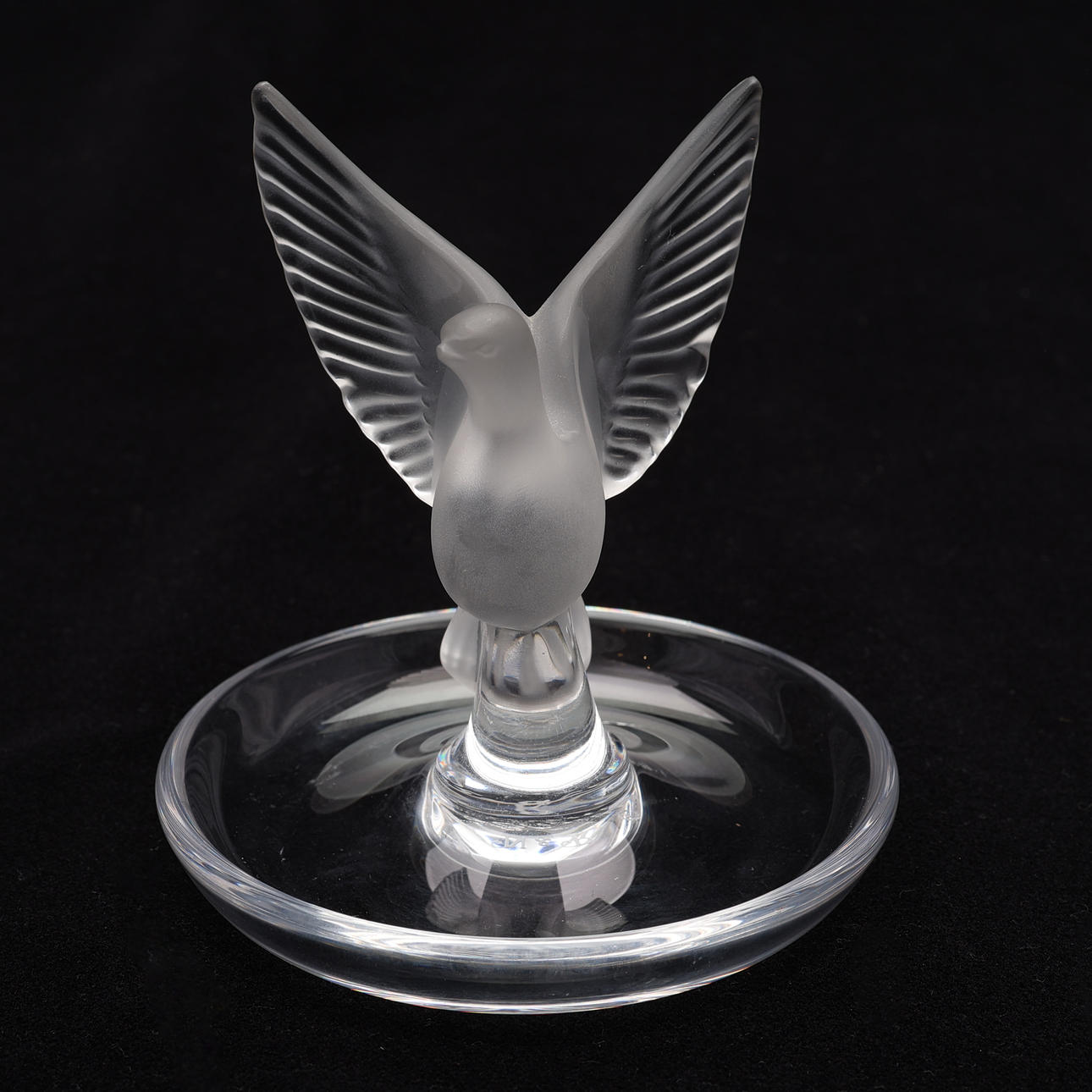 RINGFAT, GLAS, LALIQUE.