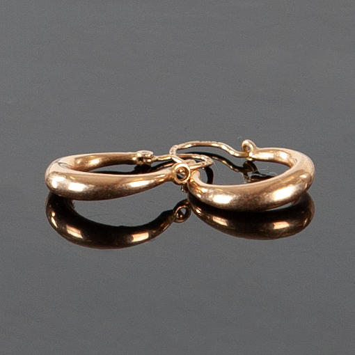 ÖRHÄNGEN 18 K GULD.