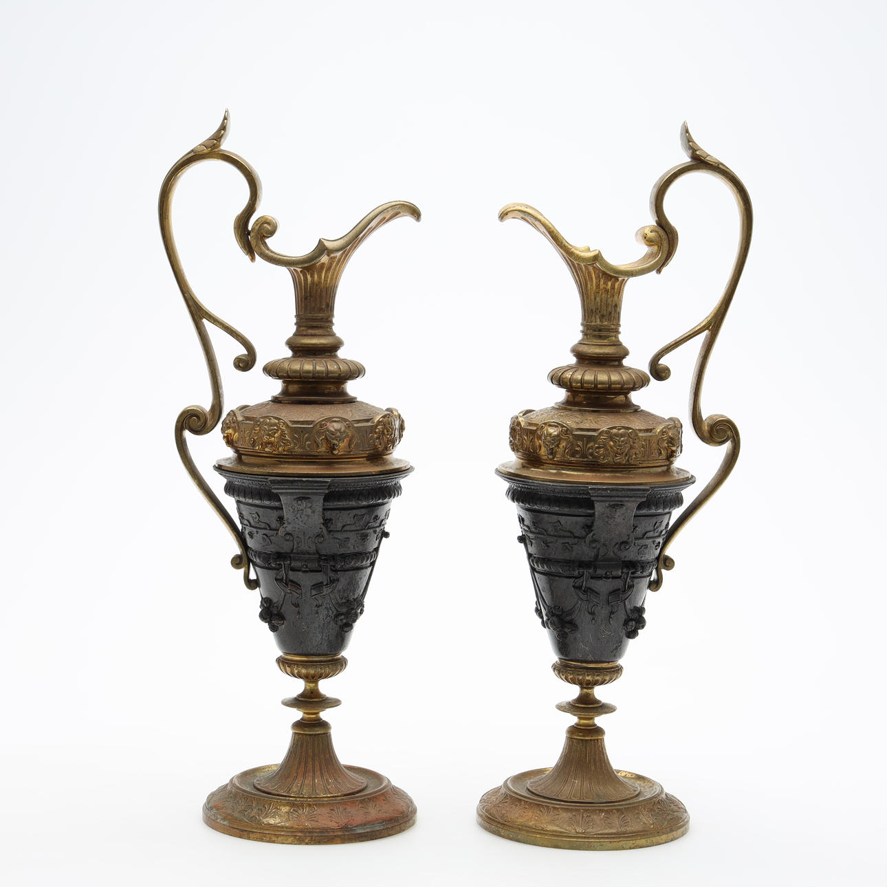 DECORATIVE JUGS, metal.