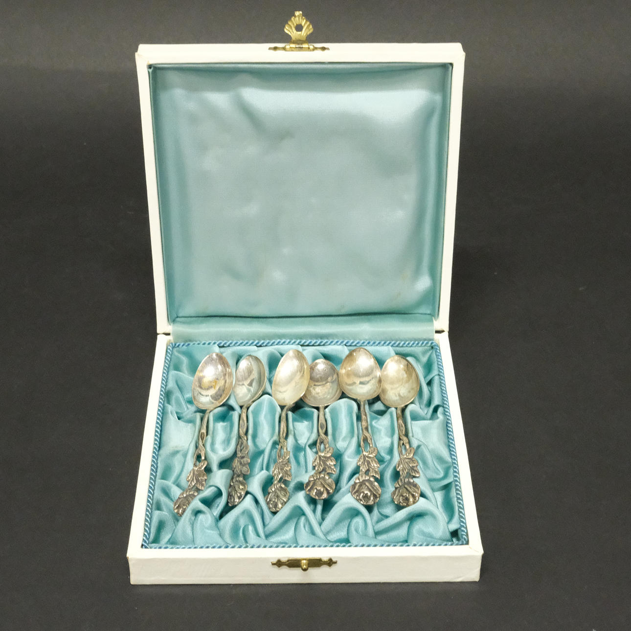 COFFEE SPOONS, SILVER, SIX PIECES.