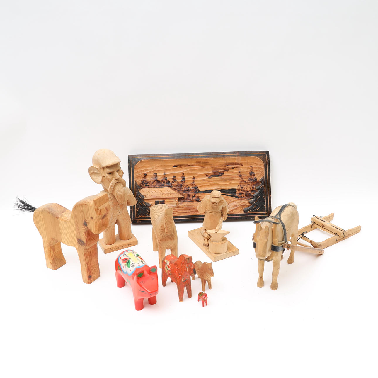 TRÄSKURNA FIGURER, och tavla.