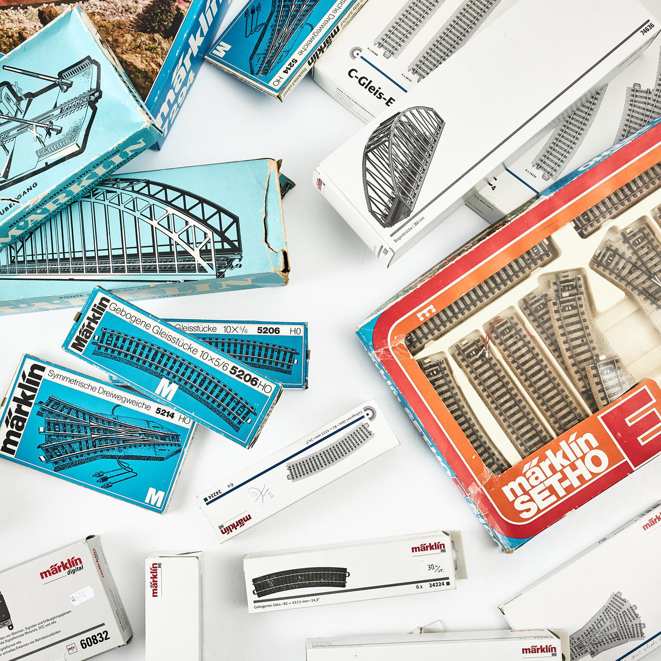 MÄRKLN, rail, accessories, H0.