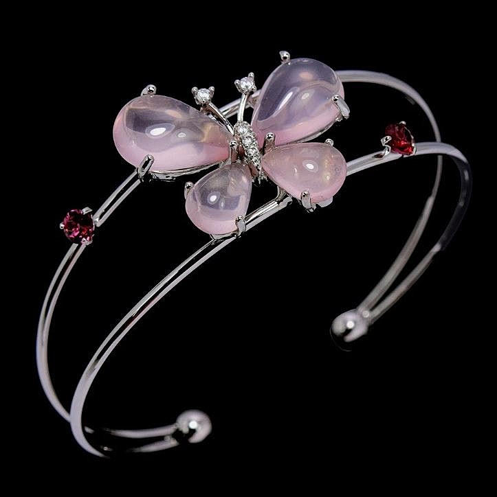 ROSE QUARTZ BUTTERFLY BANGLE.