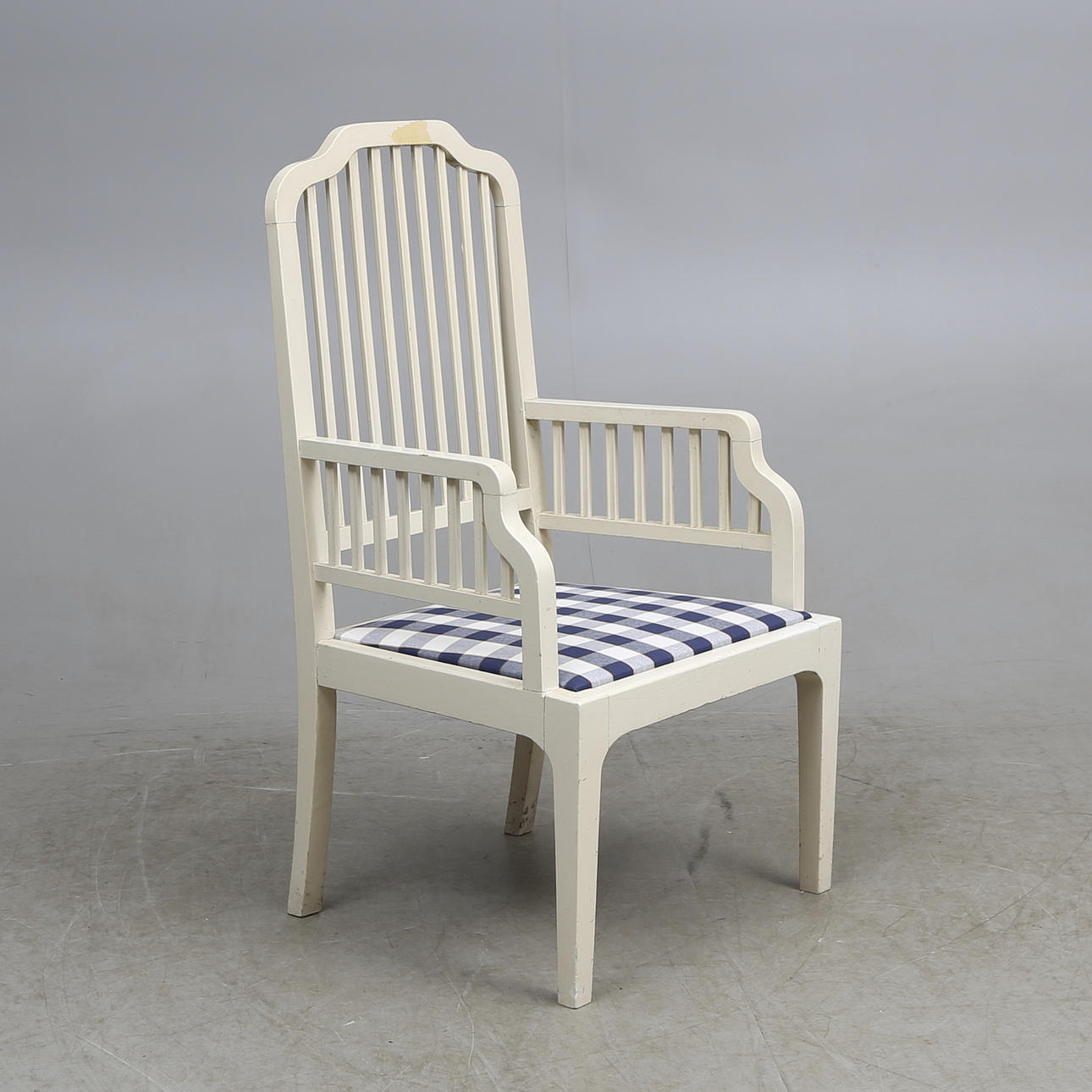 KARMSTOL, Carl Larssonstil, 1920-tal.