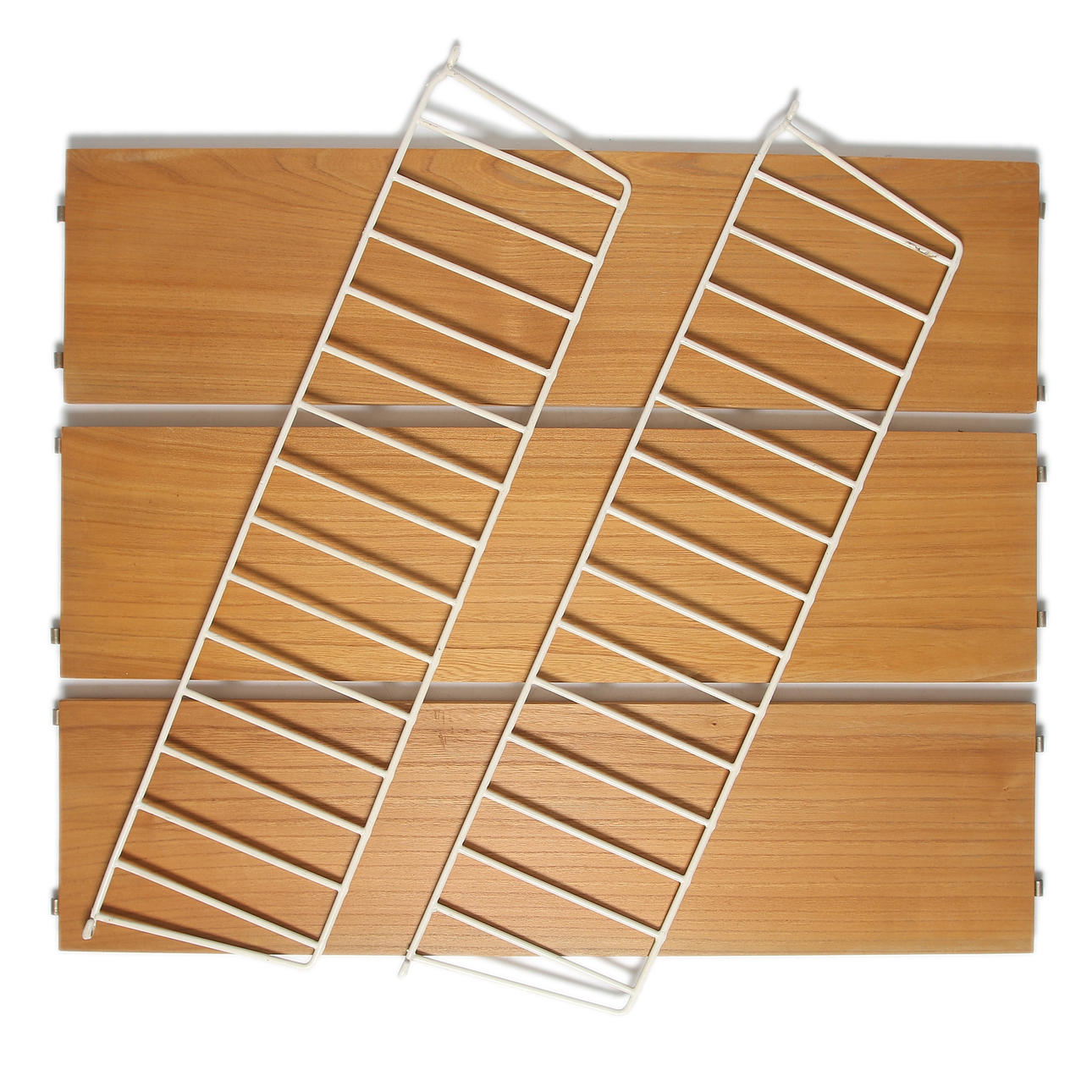 STRINGHYLLA, 5 delar, formgiven av Nisse Strinning, 1950/60-tal.